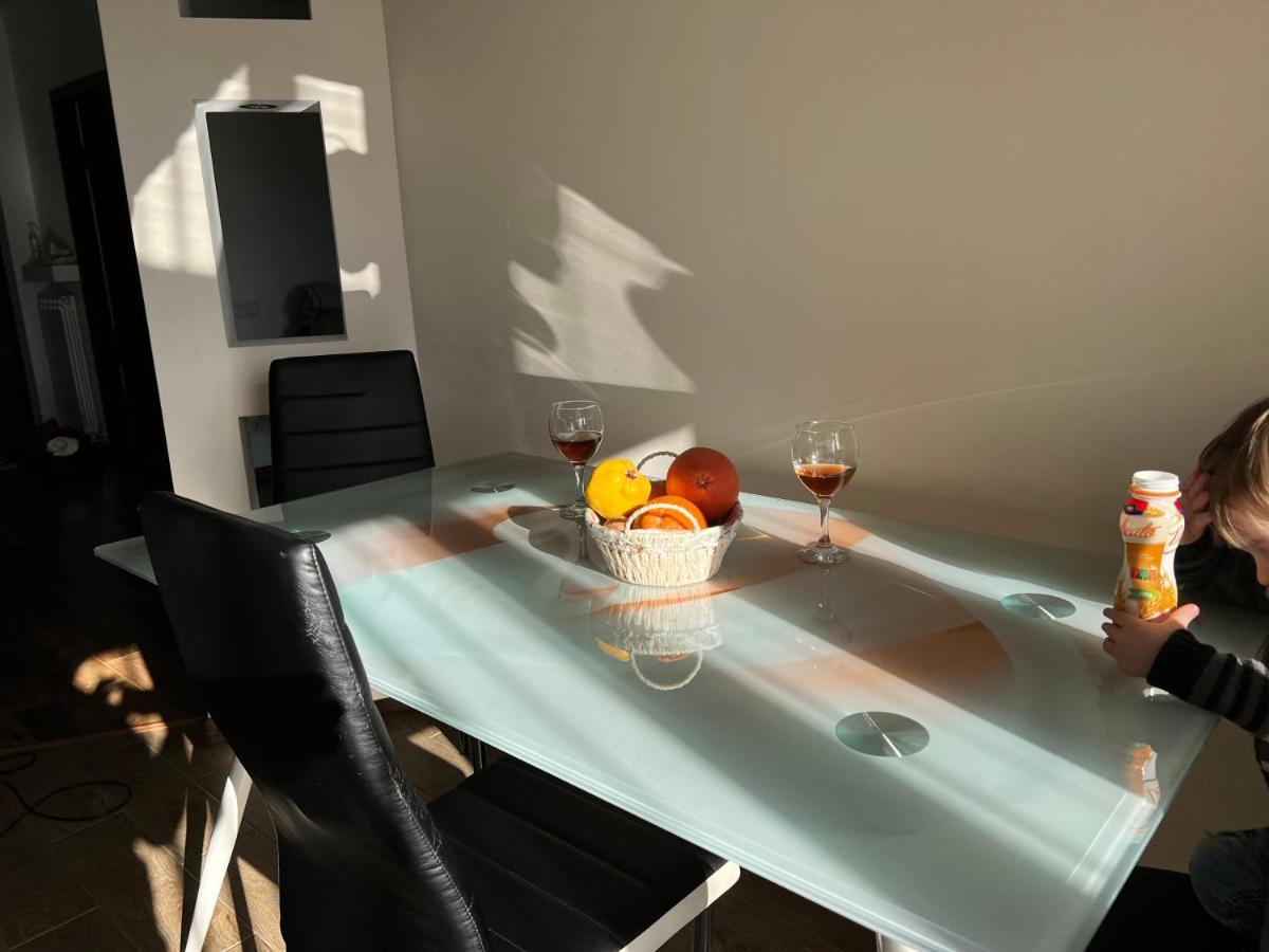 English Breakfast Chişinău Eksteriør billede